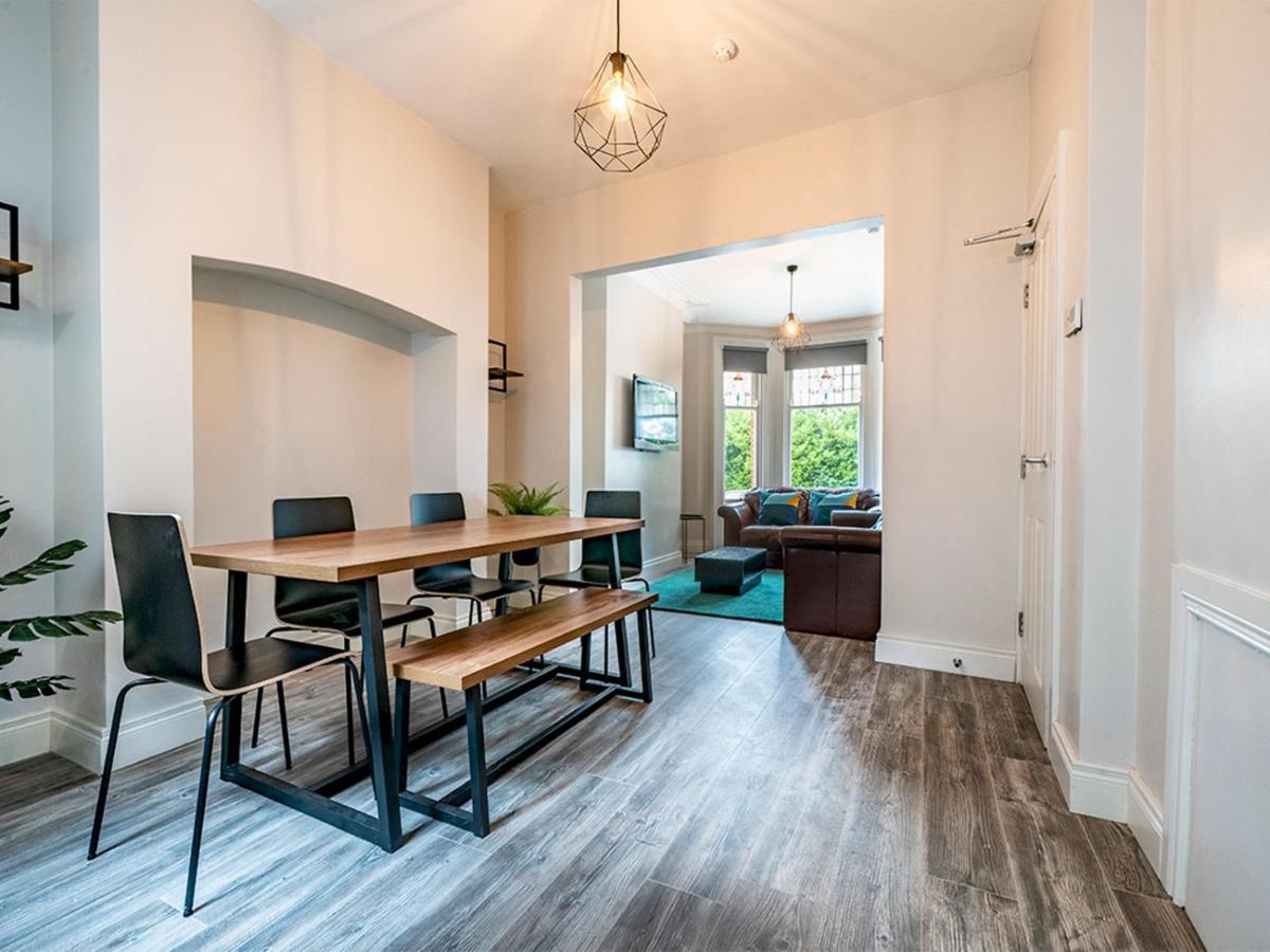 Holiday home Pass The Keys Beautiful 4br Restored Red Brick Cafes And Park