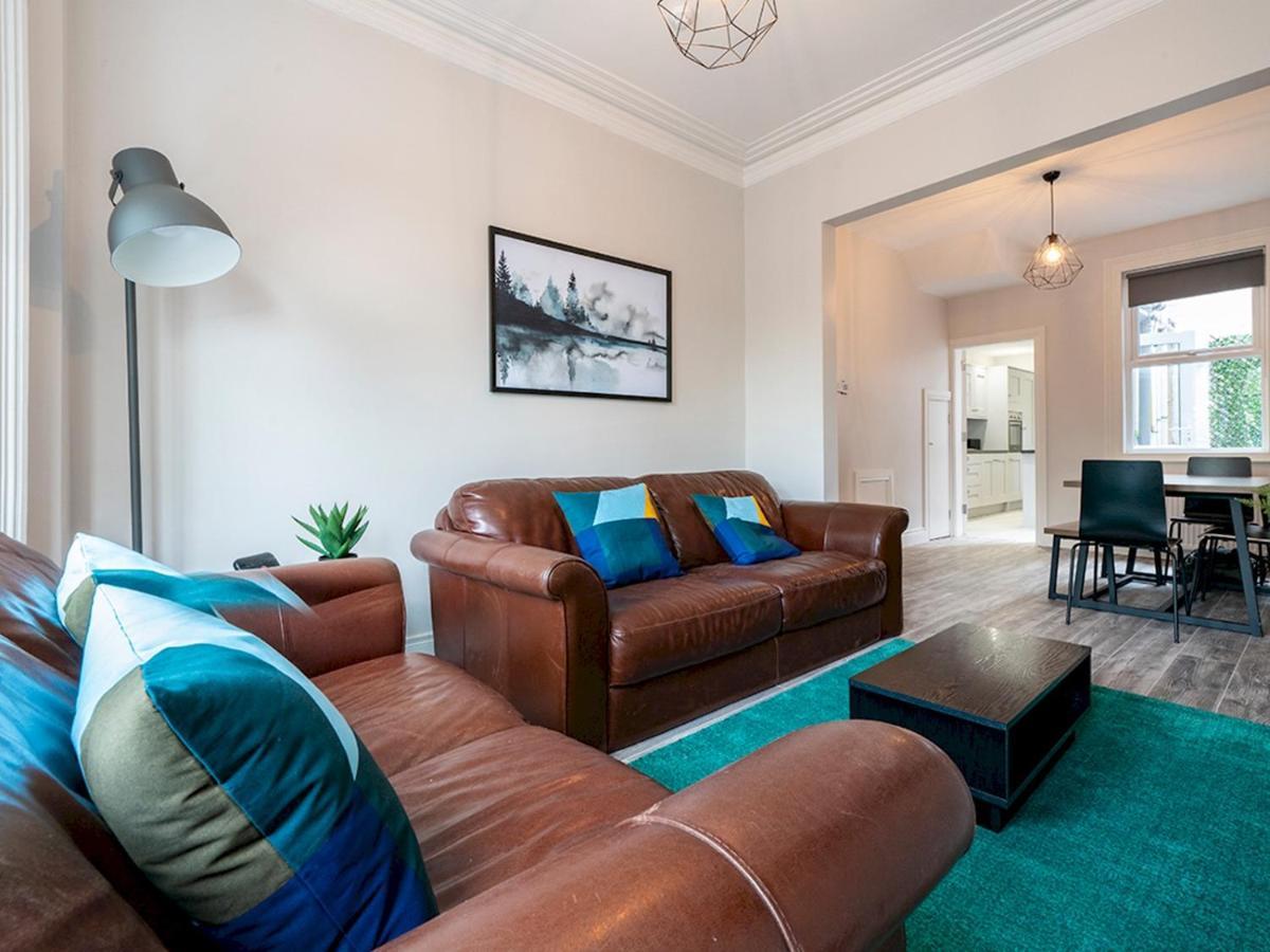 Pass The Keys Beautiful 4br Restored Red Brick Cafes And Park Holiday home Belfast