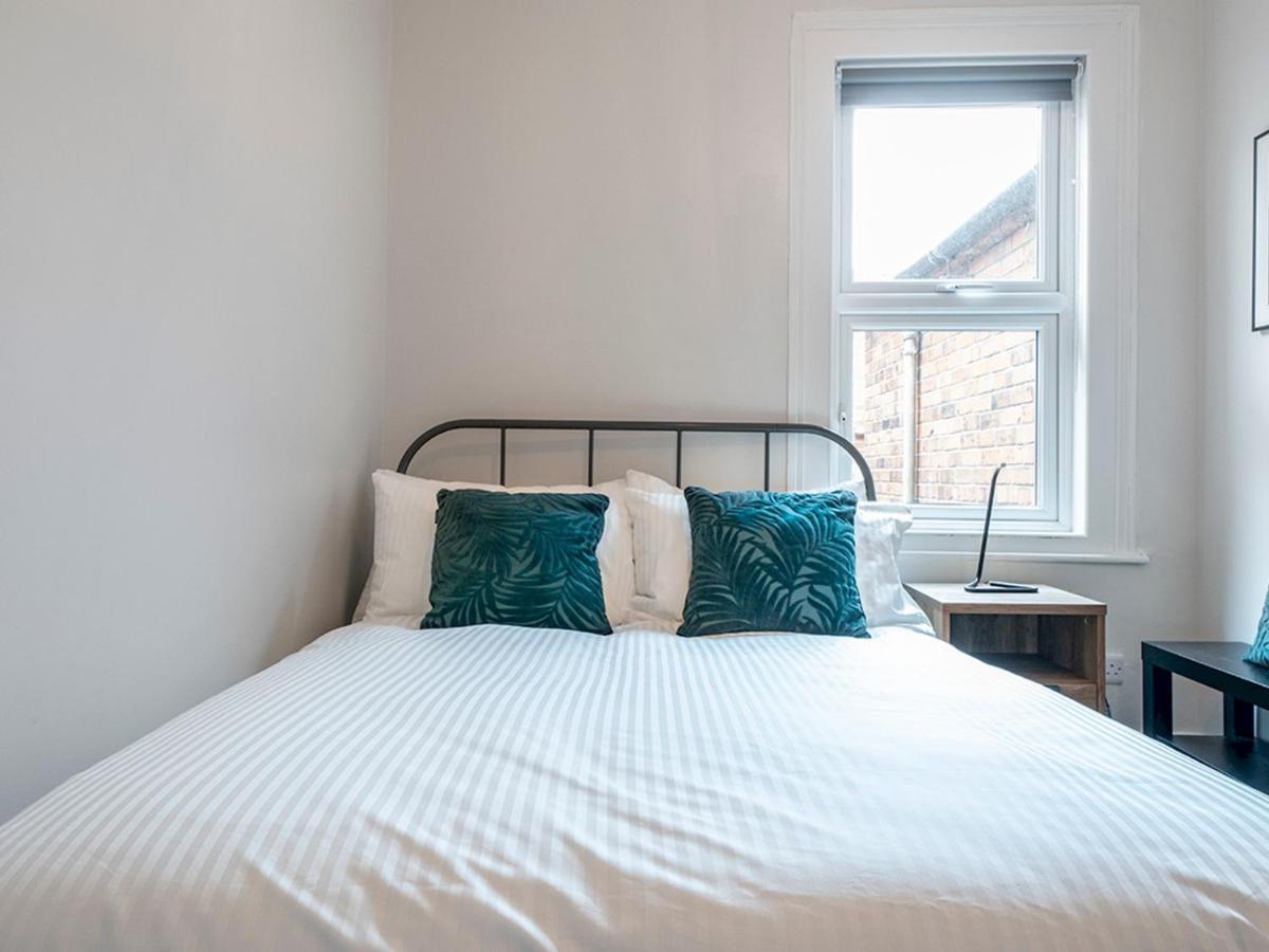 Pass The Keys Beautiful 4br Restored Red Brick Cafes And Park *