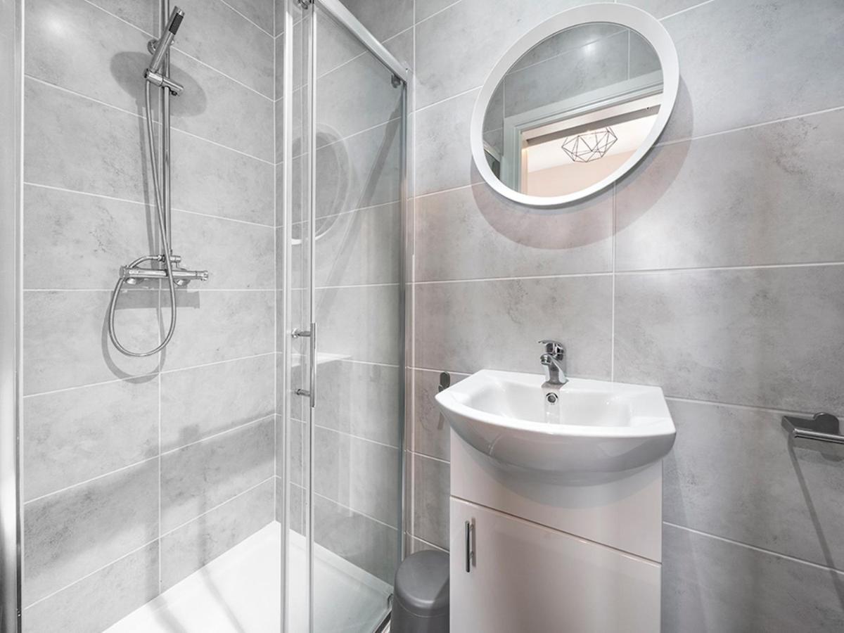 Pass The Keys Beautiful 4br Restored Red Brick Cafes And Park Holiday home *